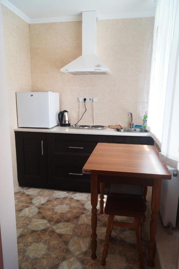 Rest Time Apartments Odessa Exterior foto