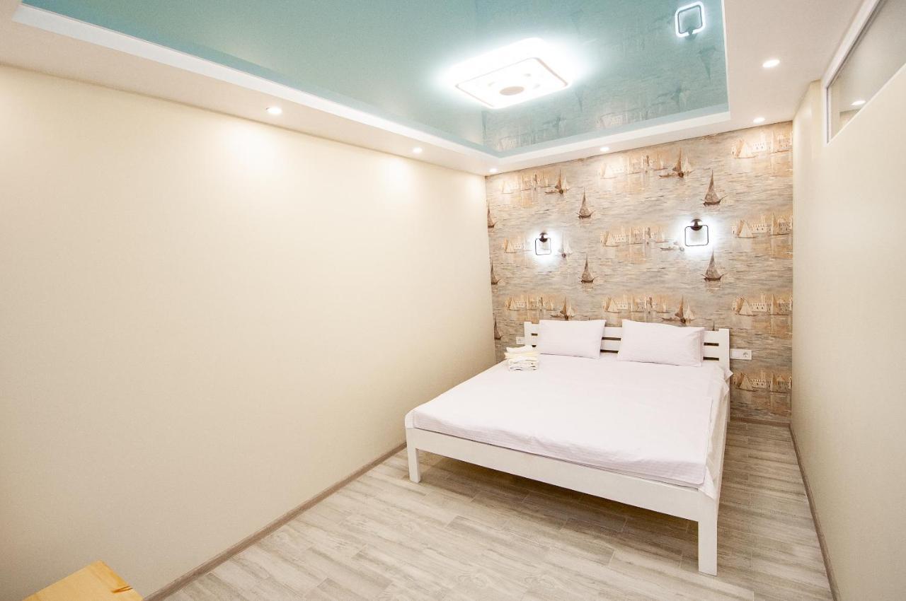 Rest Time Apartments Odessa Exterior foto